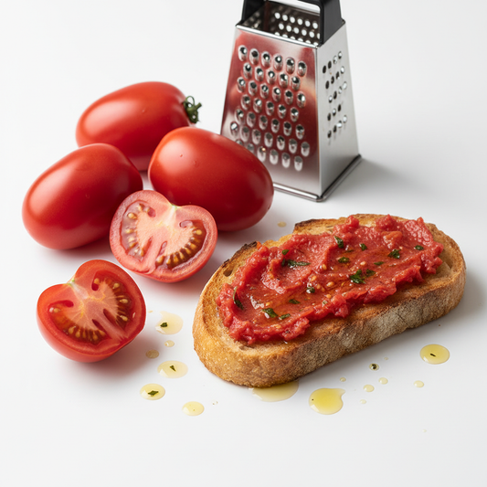 haz una imagen de tomates rojos de pera cortado para rallar en la tostada y al lado una tostada con el tomate rallado sobre un fondo blanco en formato 1:1 cuadrado